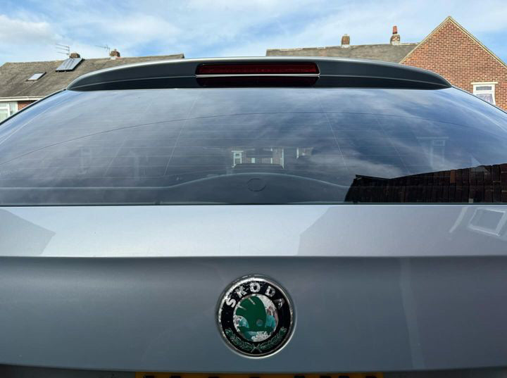 SKODA - SUPERB ESTATE MK2 - FLUSH FIT WIPER DELETE™ KIT image 0