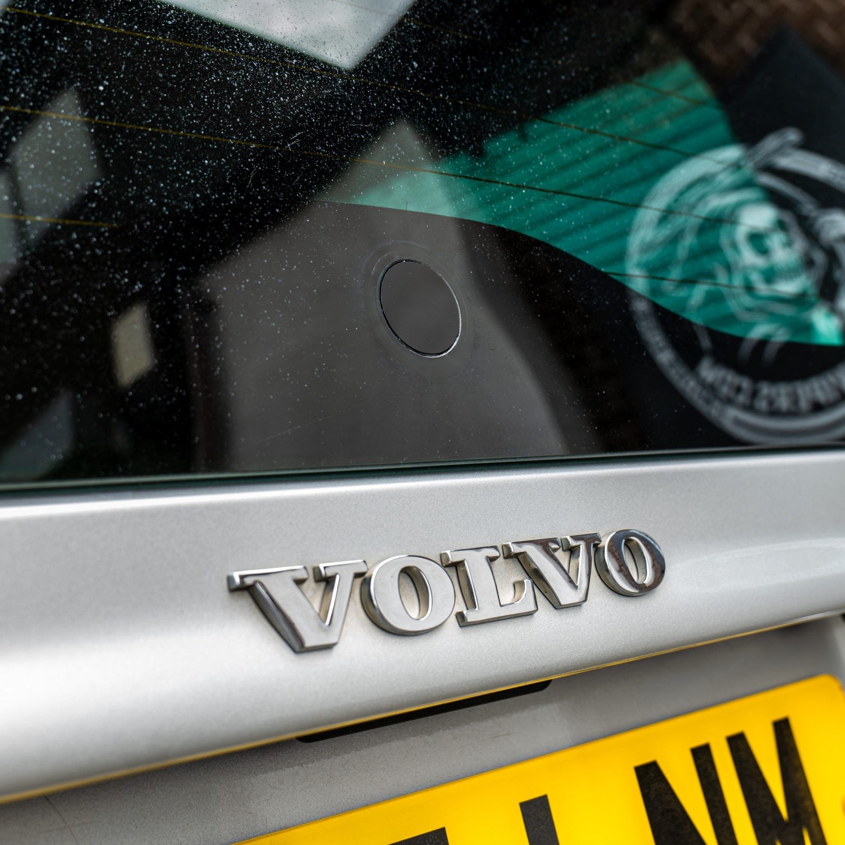 VOLVO - V70 - FLUSH WIPER DELETE KIT image 1